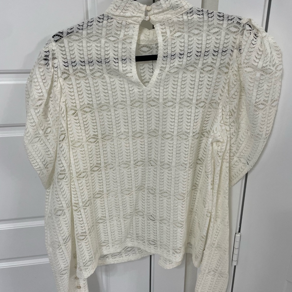 Ivory lace blouse - Picture 2 of 3